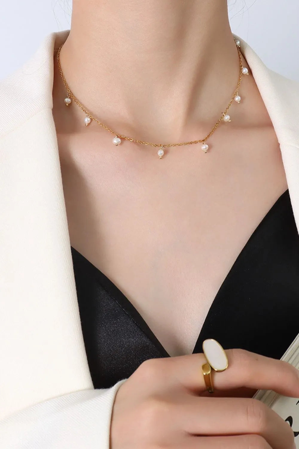 Freshwater pearl loose pearl necklace women's collarbone chain